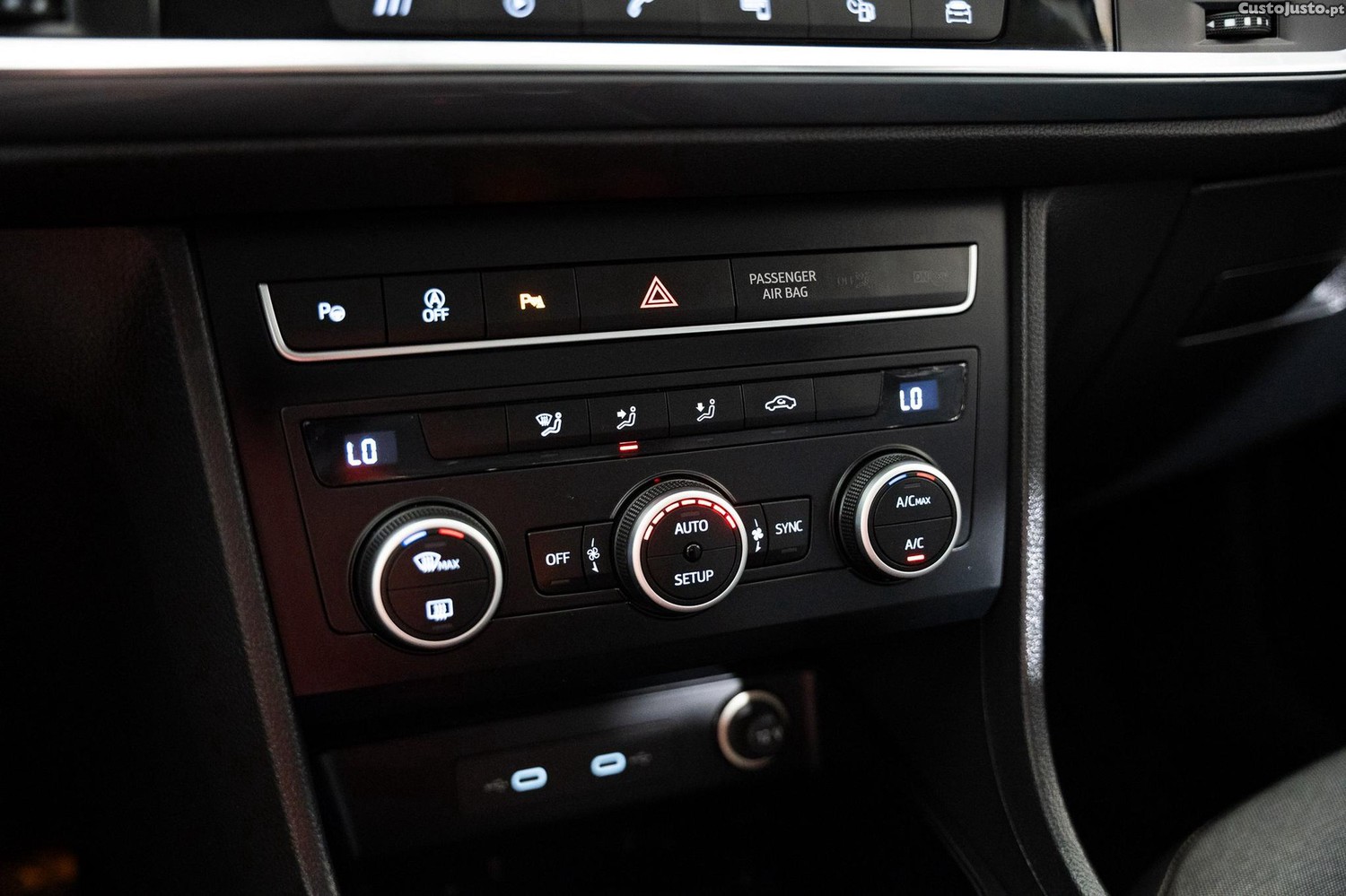 SEAT Ateca 1.0 TSI Style — fotografia 11