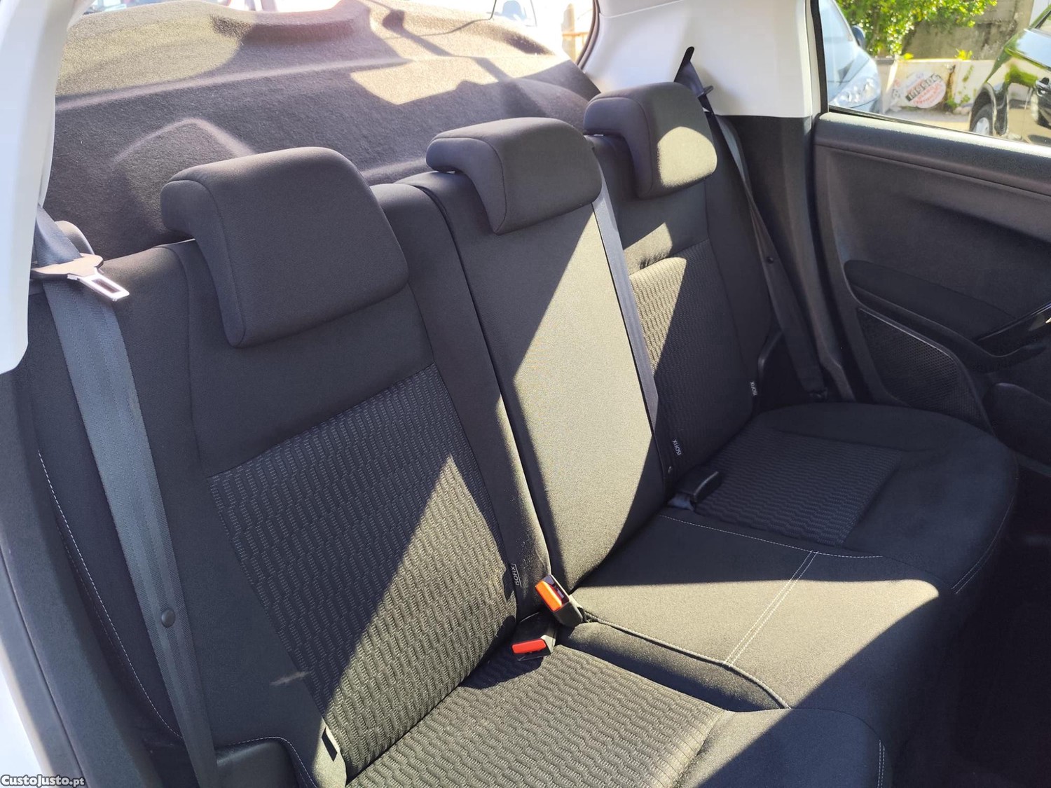 Peugeot 208 1.2PURETECH STYLE — fotografia 4