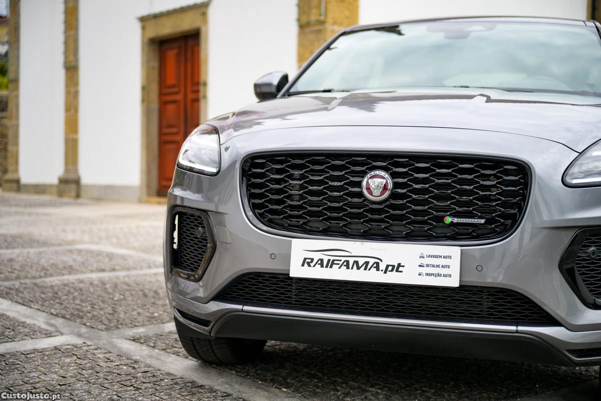 Jaguar E-Pace 1.5 P300e R-Dynamic SE AWD Aut. — fotografia 21