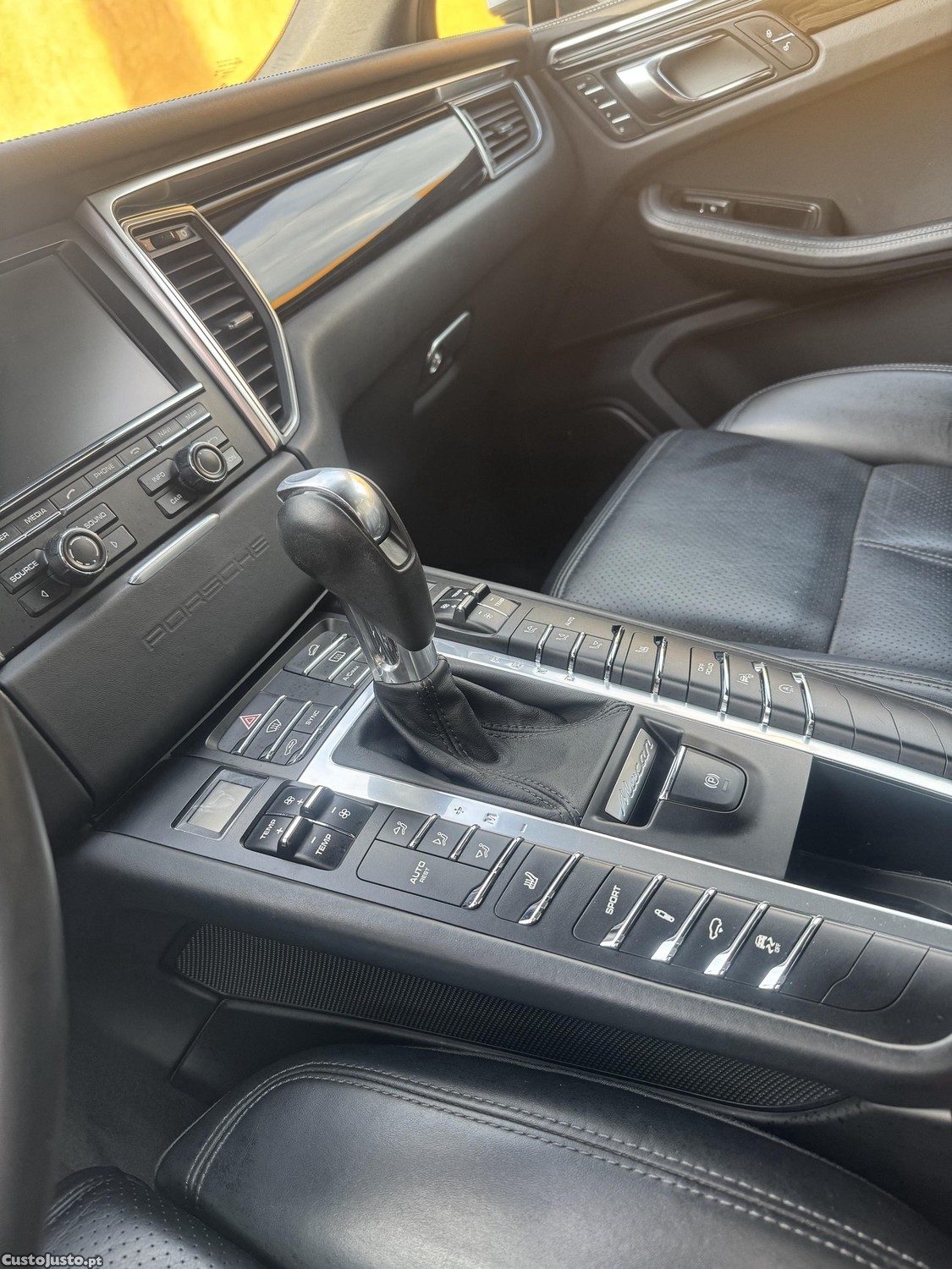 Porsche Macan S — photo 2