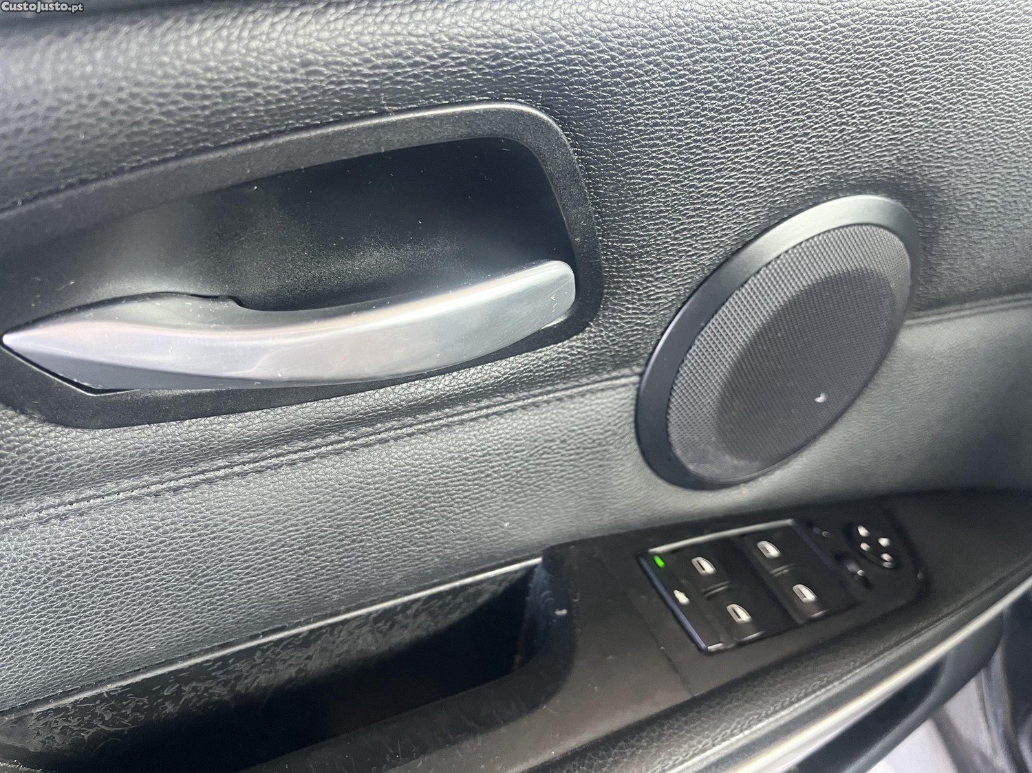 BMW 320 2.0 — photo 5