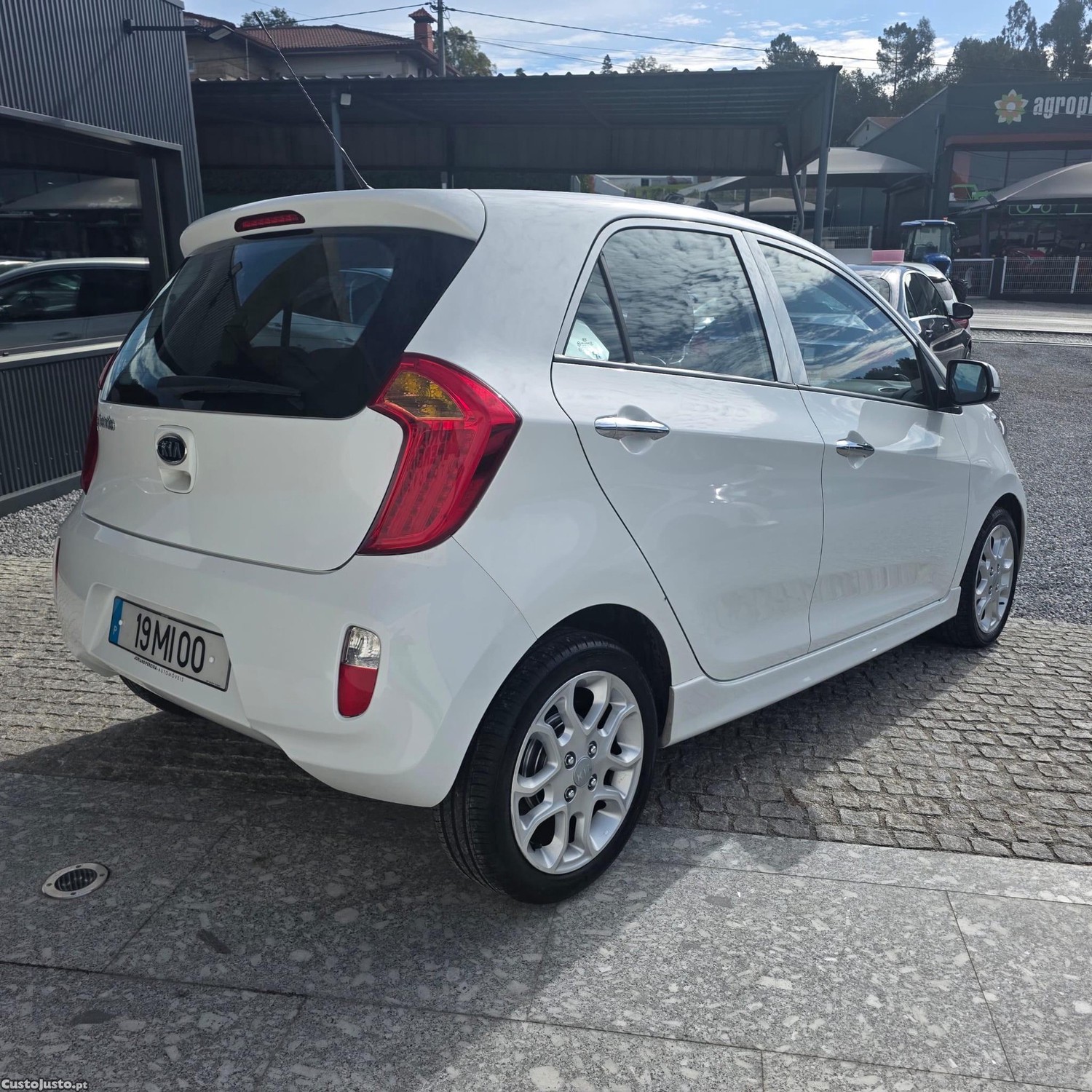 Kia Picanto 1.0 CVVT TX — photo 2