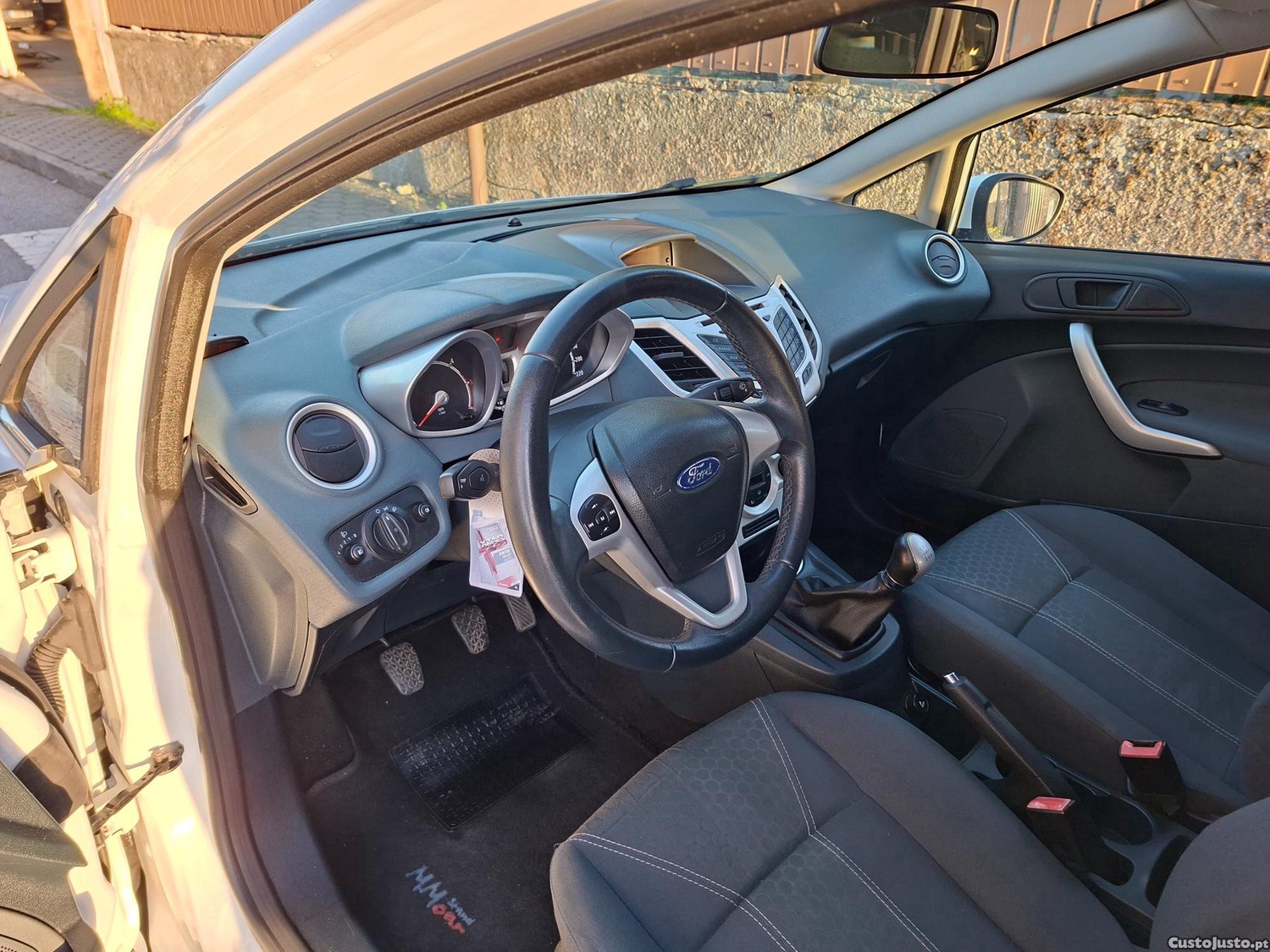 Ford Fiesta 1.4Tdci — photo 5