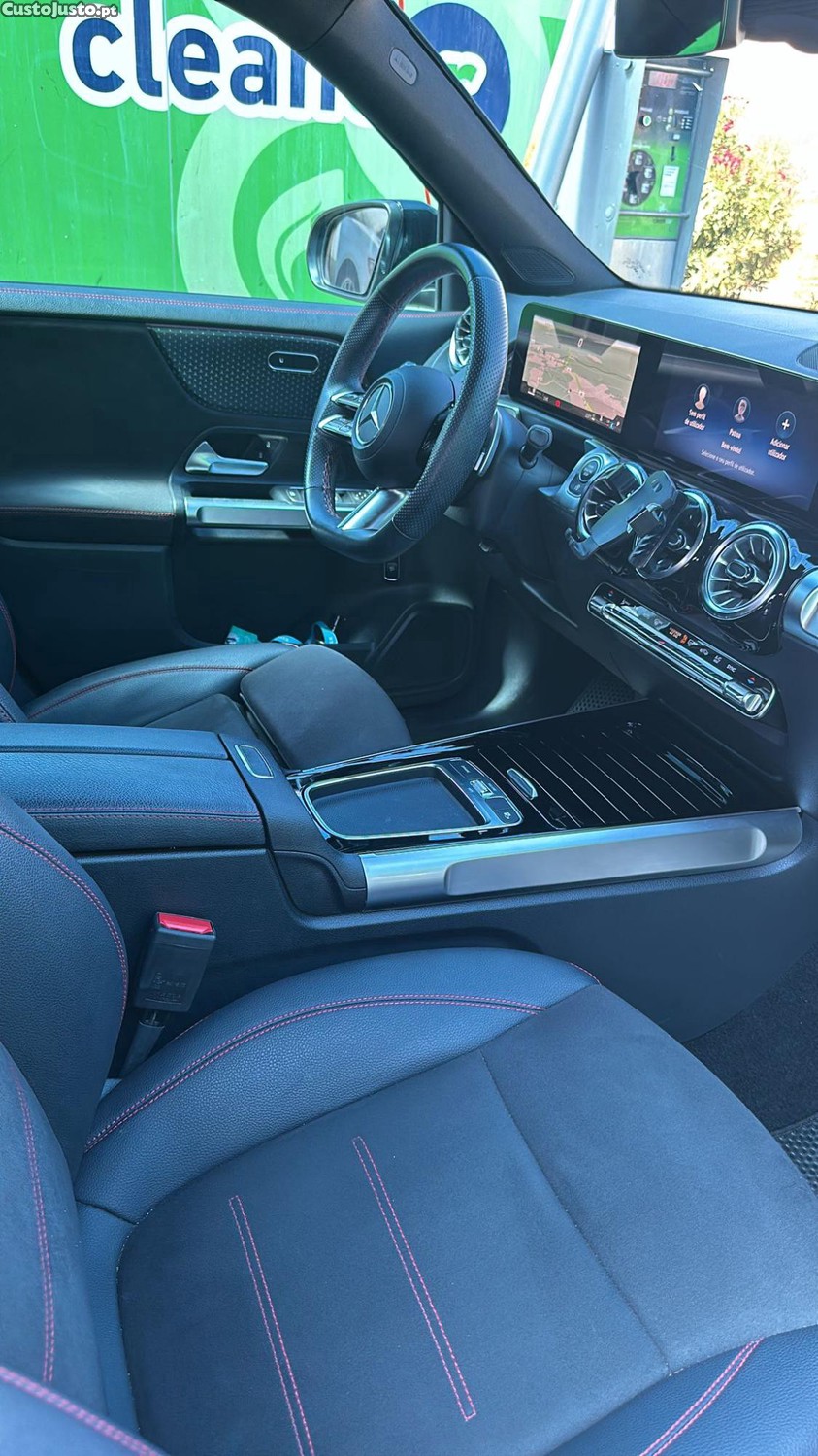 Mercedes-Benz GLB 200 AMG Advanced Plus — photo 5
