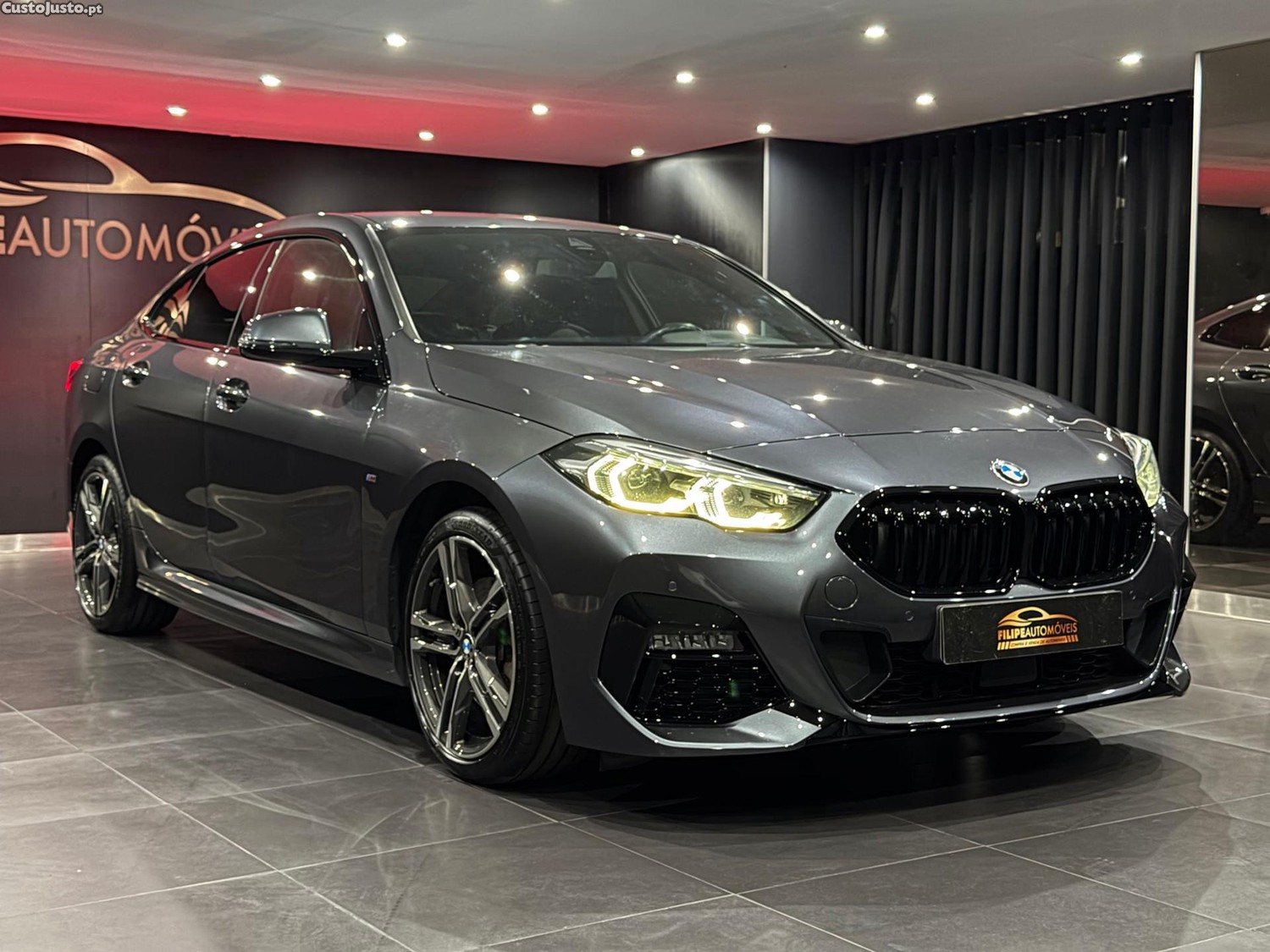 BMW 216 d Pack Desportivo M — fotografia 17