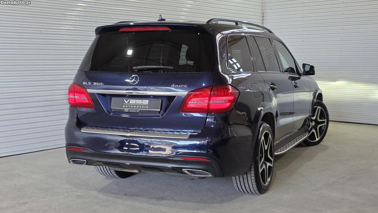 Mercedes-Benz GLS 350 d 4Matic 9G-TRONIC AMG Line — fotografia 16