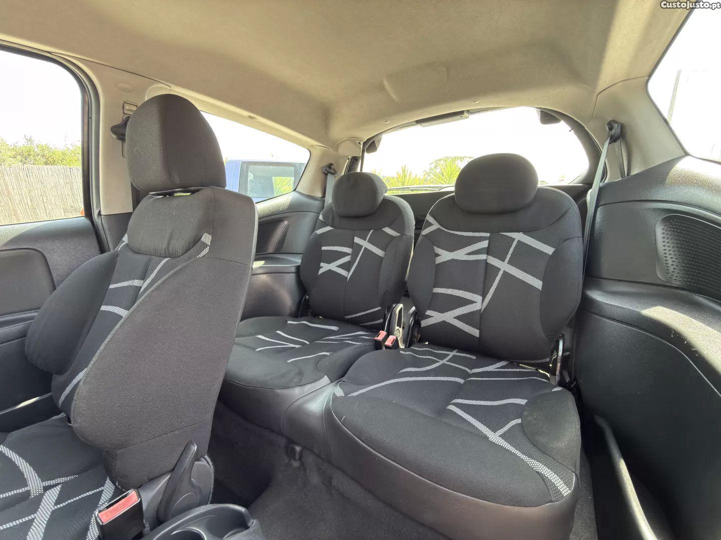 Citroën C2 1.4 hdi vtr — fotografia 8