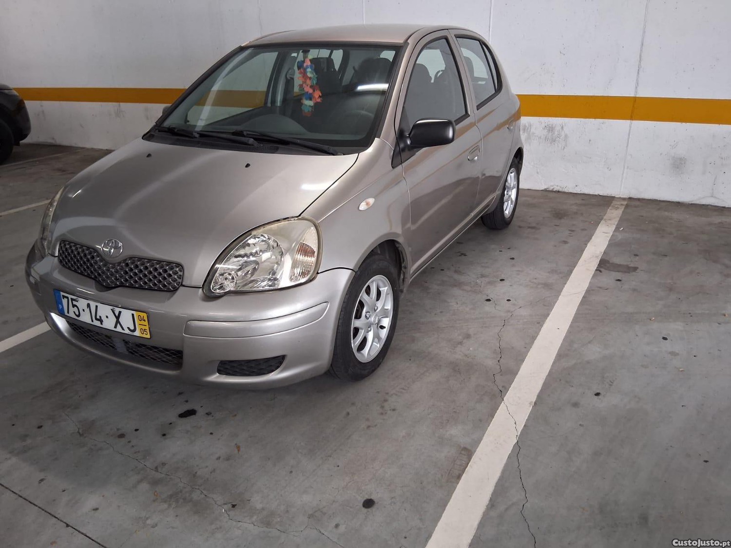 Toyota Yaris 1.0VVTi — fotografia 6