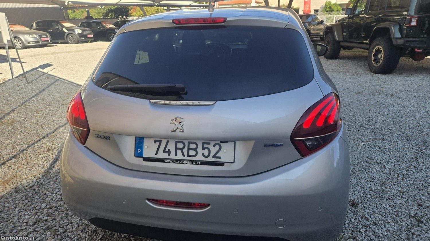 Peugeot 208 1.6HDI Style — fotografia 7