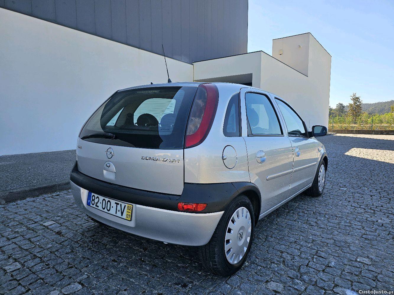 Opel Corsa 1.7 Dti 16v — fotografia 9