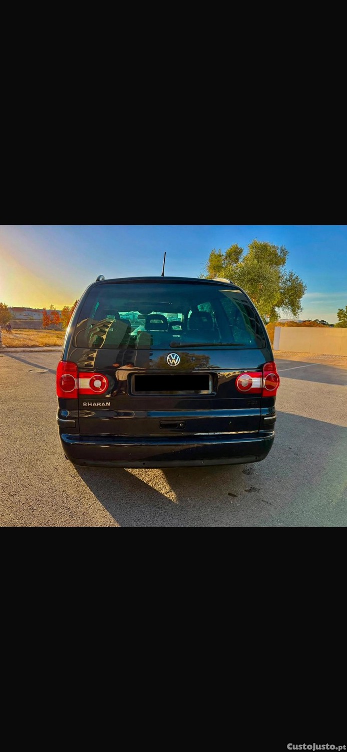 VW Sharan Pd 130 - 04 — photo 4
