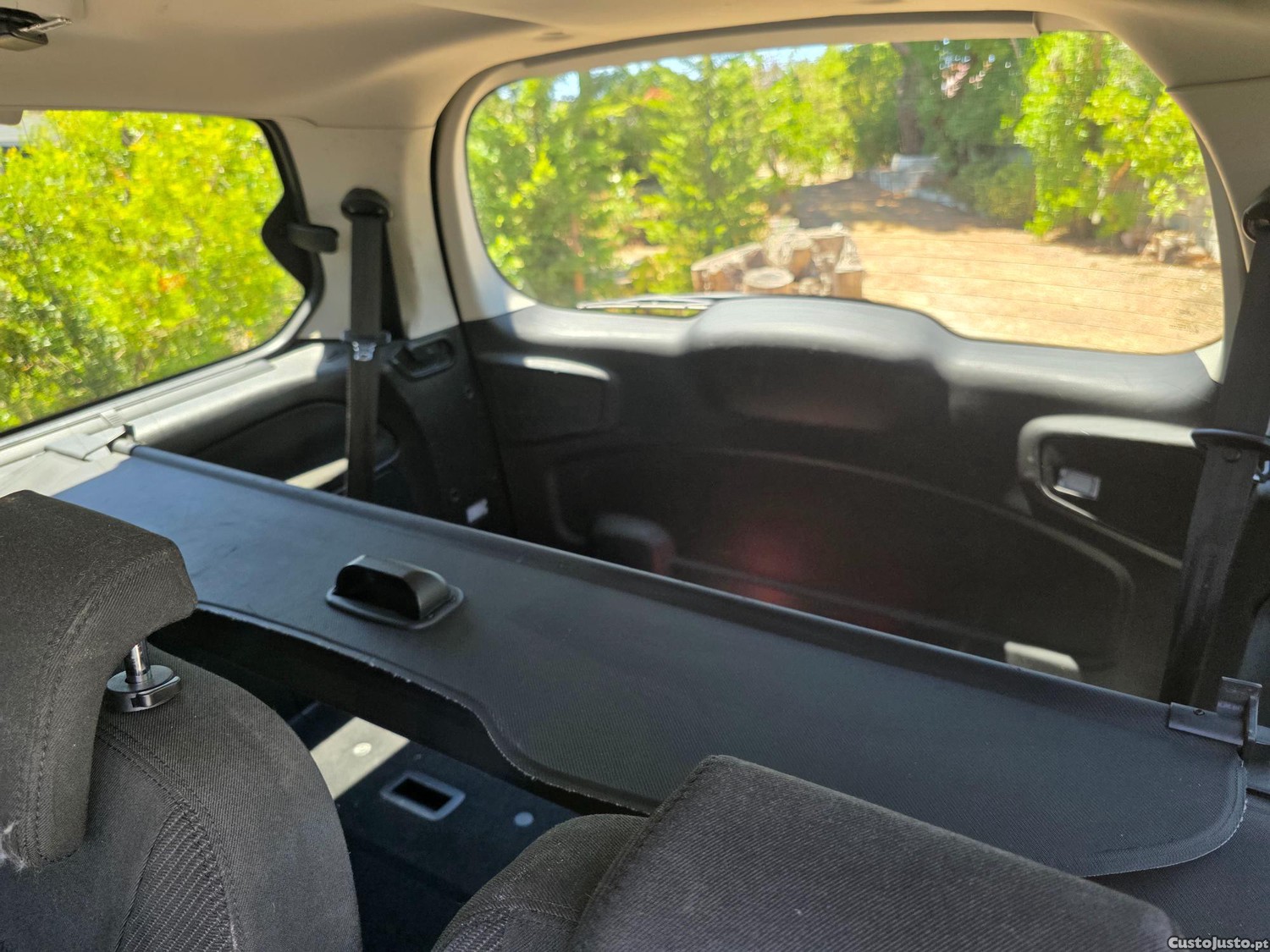 Ford Galaxy 2.0 TDCI — fotografia 10