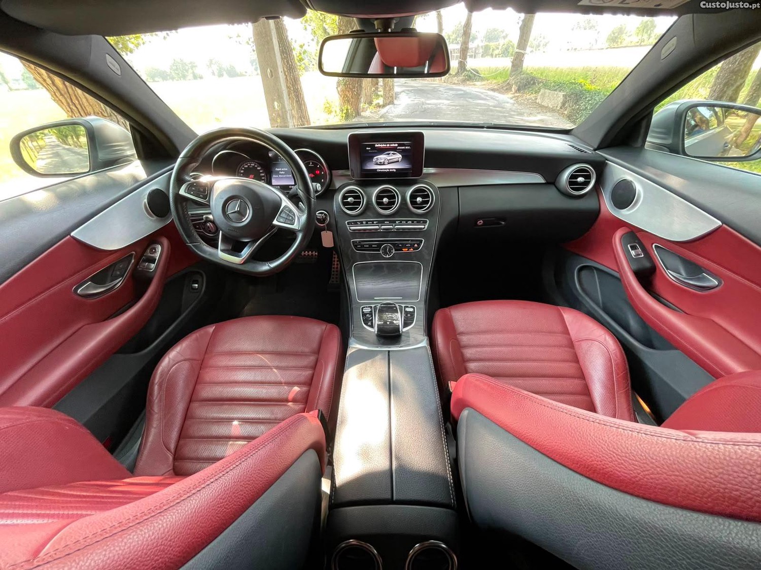 Mercedes-Benz C 250 D COUPE AMG LINE — fotografia 4