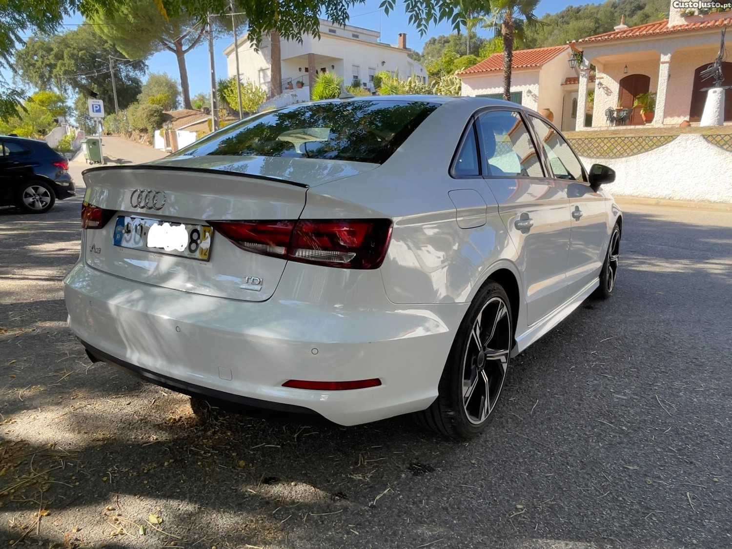 Audi A3 Limousine 8v — photo 3