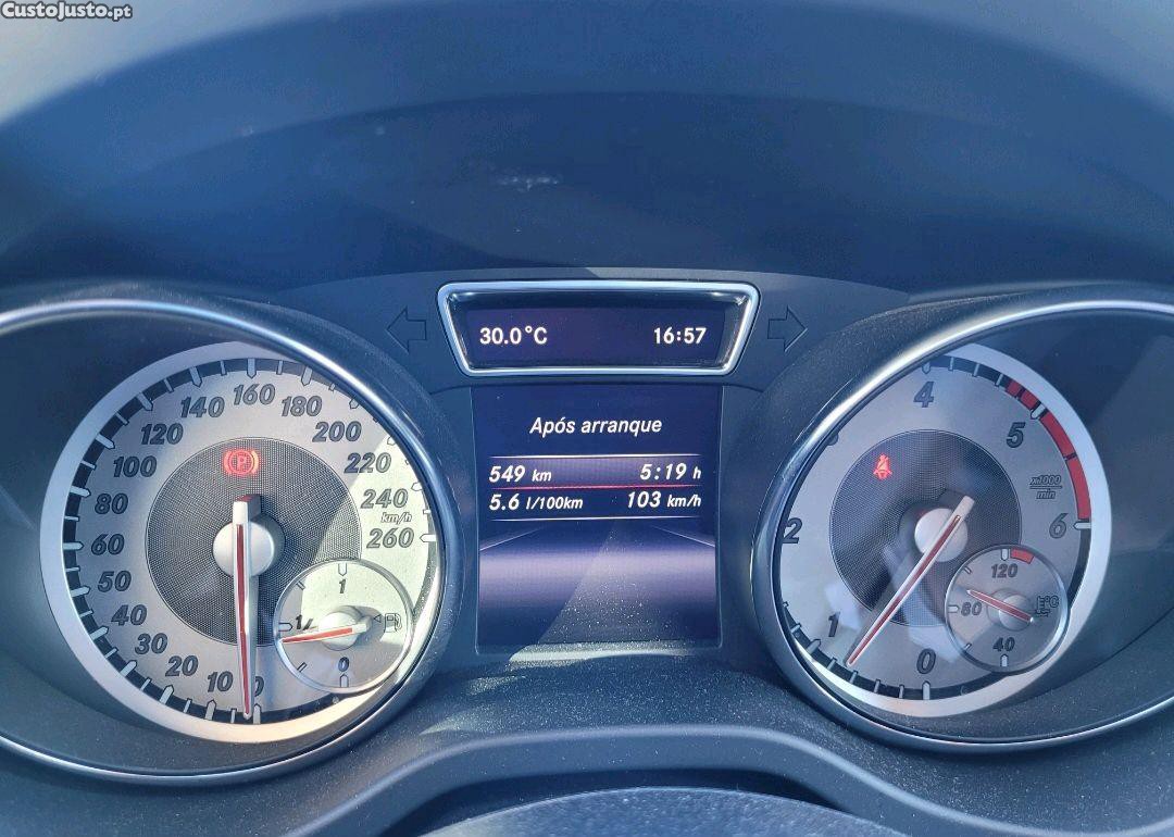 Mercedes-Benz GLA 200 AMG — fotografia 5