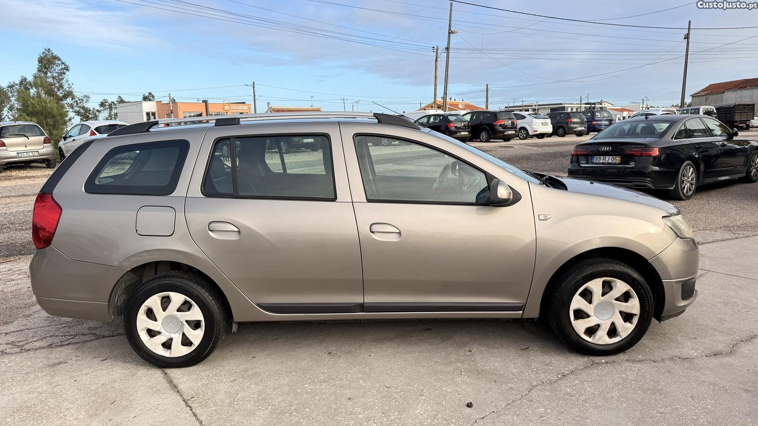 Dacia Logan MCV 1.2 GPL de 2014 — photo 4