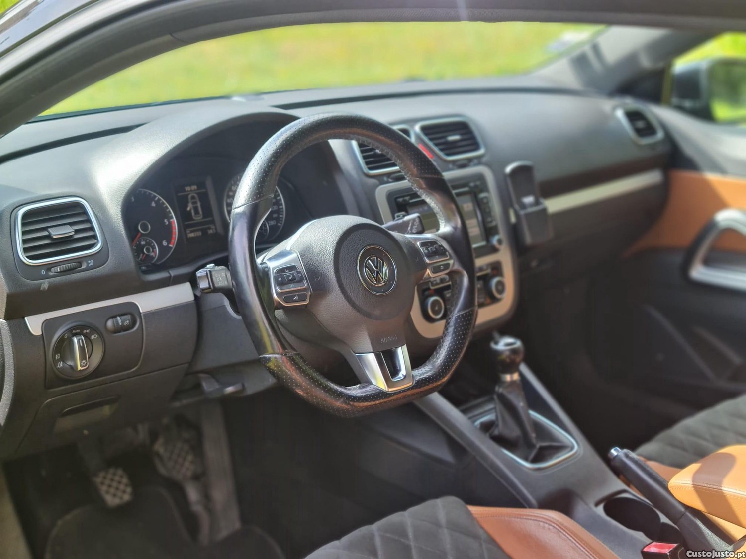 Volkswagen Scirocco 2.0 TDi NACIONAL — fotografia 10