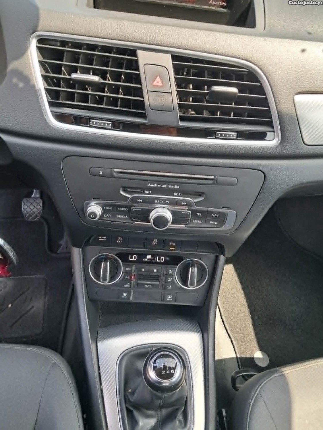 Audi Q3 2.0tdi 150cv — fotografia 2