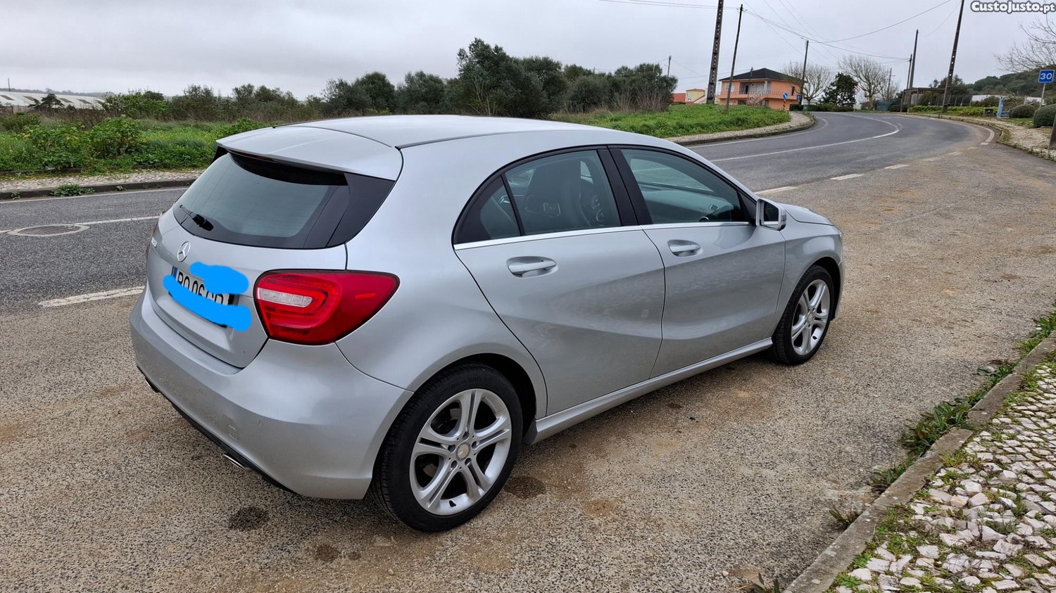 Mercedes-Benz A 180 CDI URBAN — fotografia 8