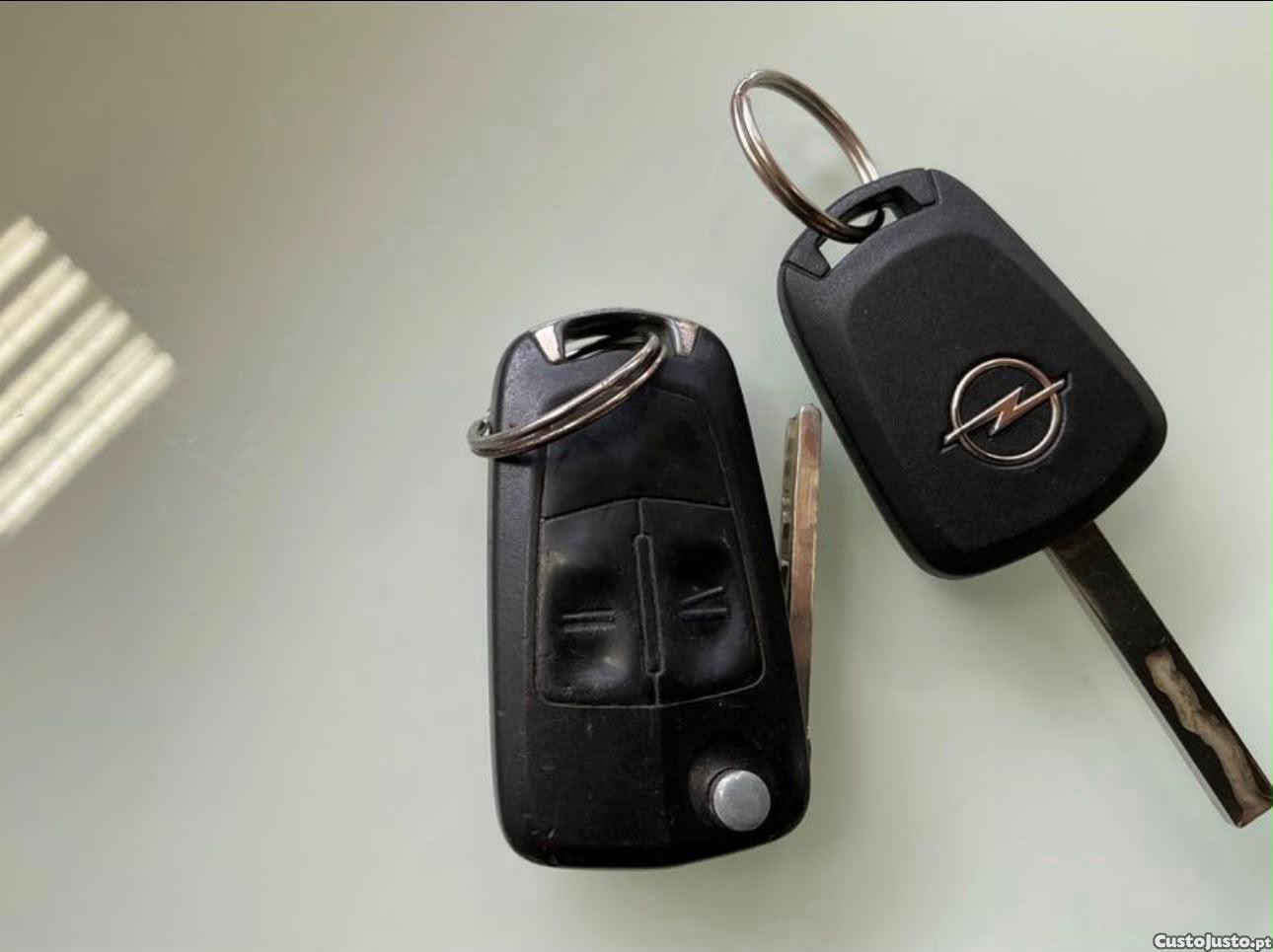 Opel Corsa 1.2 — photo 4