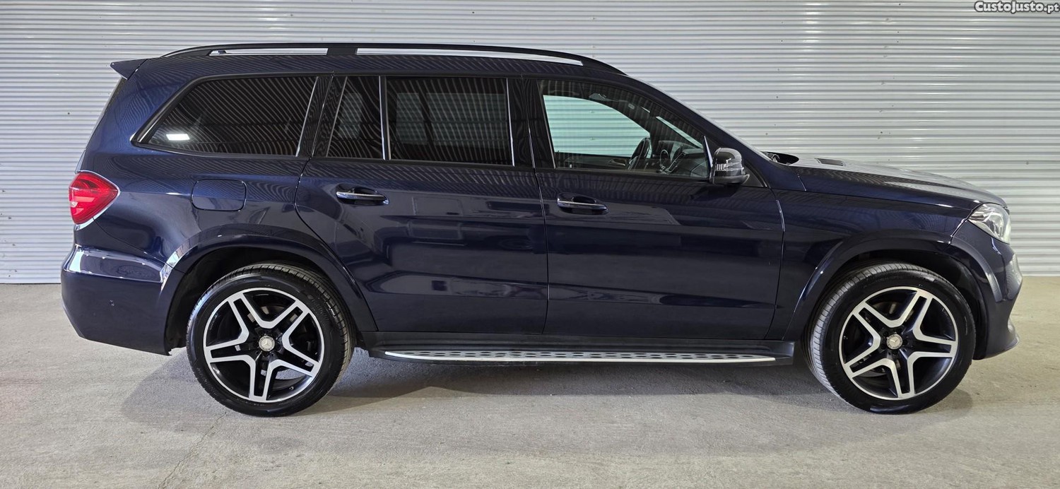 Mercedes-Benz GLS 350 d 4Matic 9G-TRONIC AMG Line — fotografia 15