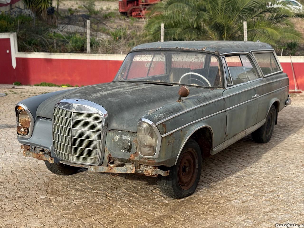 Mercedes-Benz 220 SEb Coupé   1962 | Transformação Funerária — photo 3