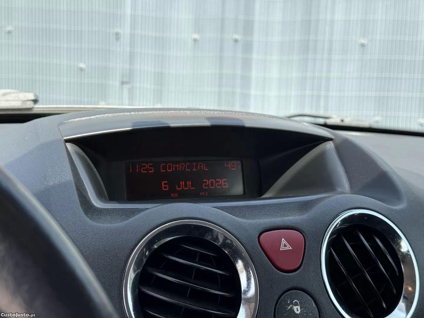Citroën C2 1.4 hdi vtr — fotografia 4