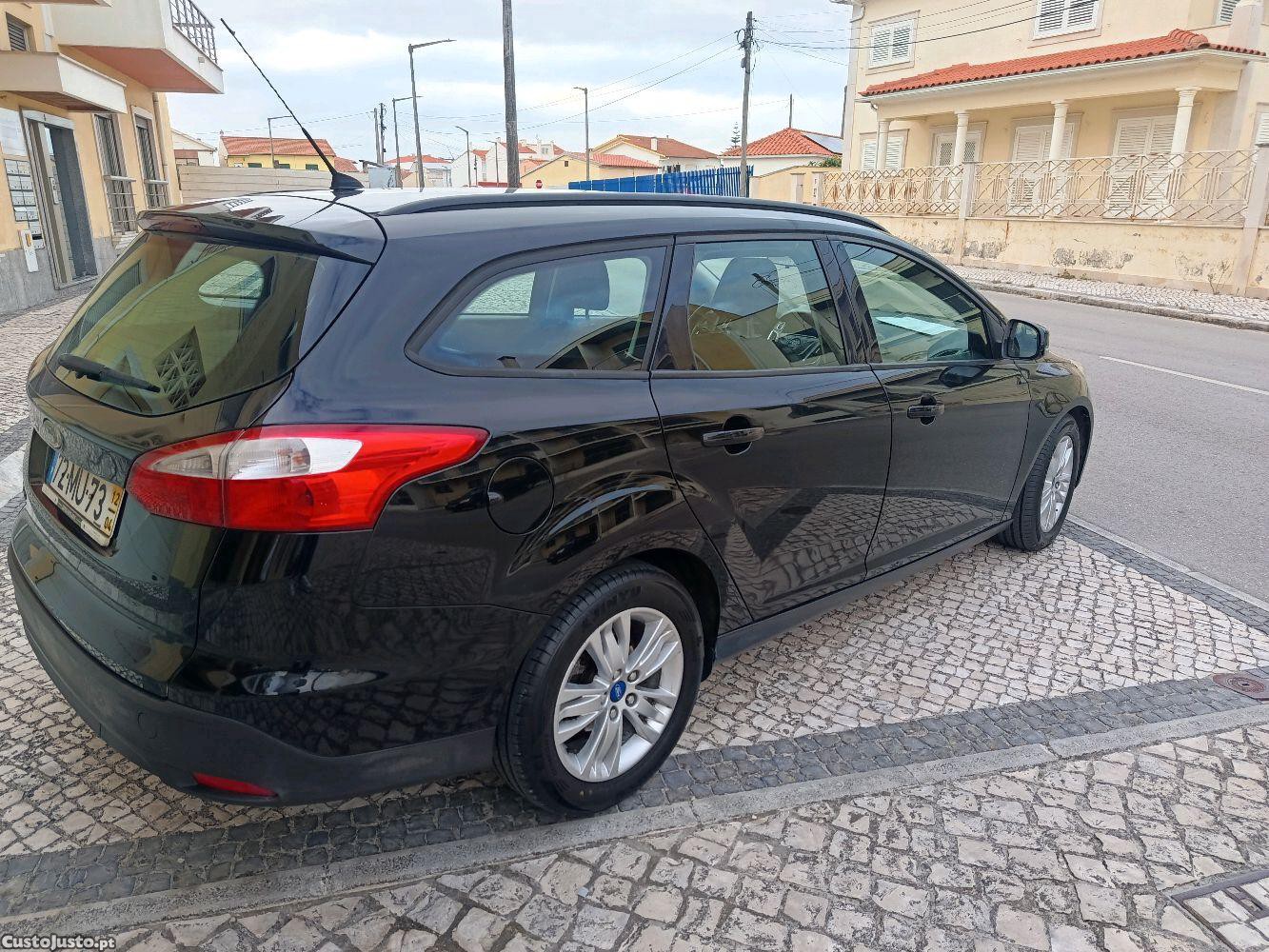 Ford Focus 1.6 tdci — photo 4