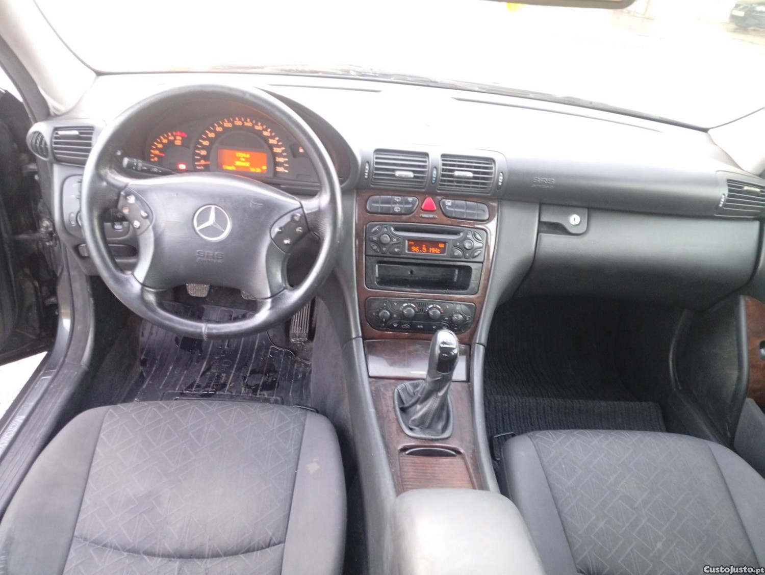 Mercedes-Benz C 220 2.2 143cv — fotografia 4