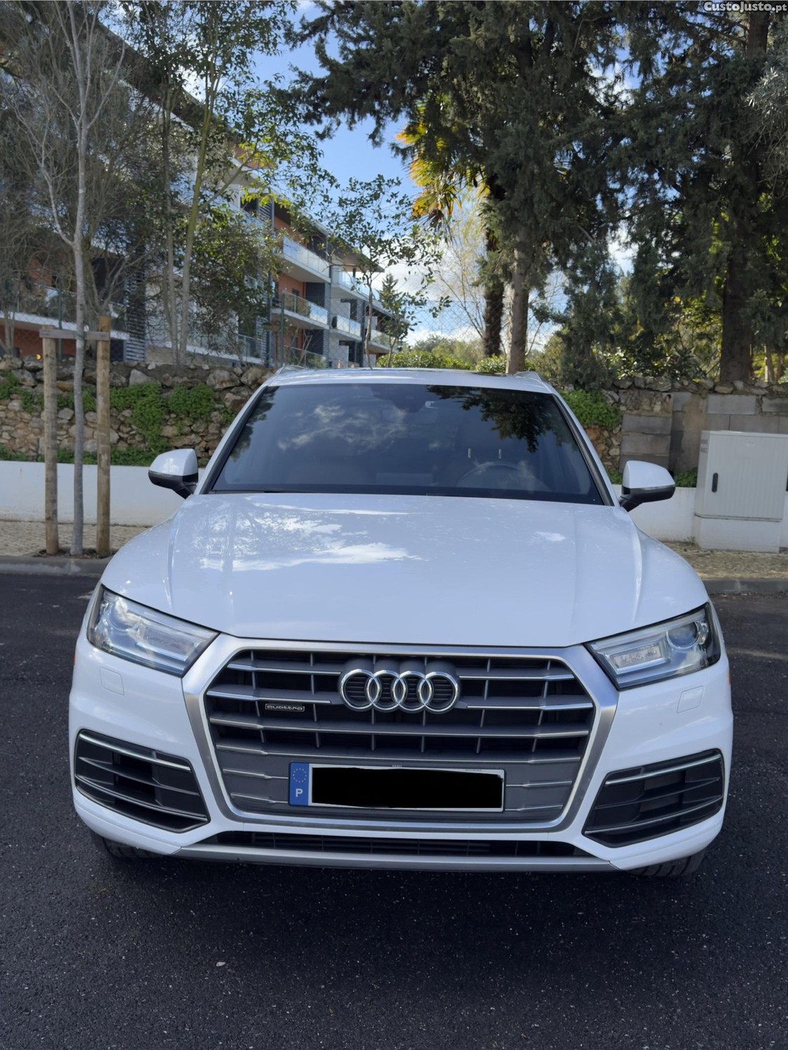 Audi Q5 2.0 TFSI QUATTROS-TRONIC — fotografia 5