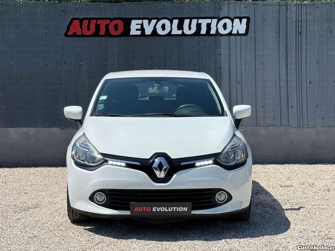Renault Clio 0.9 tce dynamique s — fotografia 4