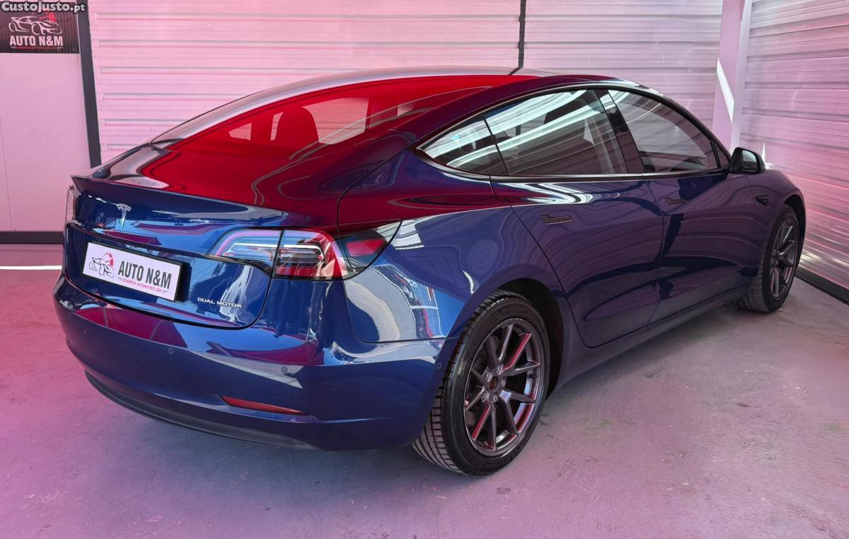 Tesla Model 3 ... Long Range AWD D — fotografia 12