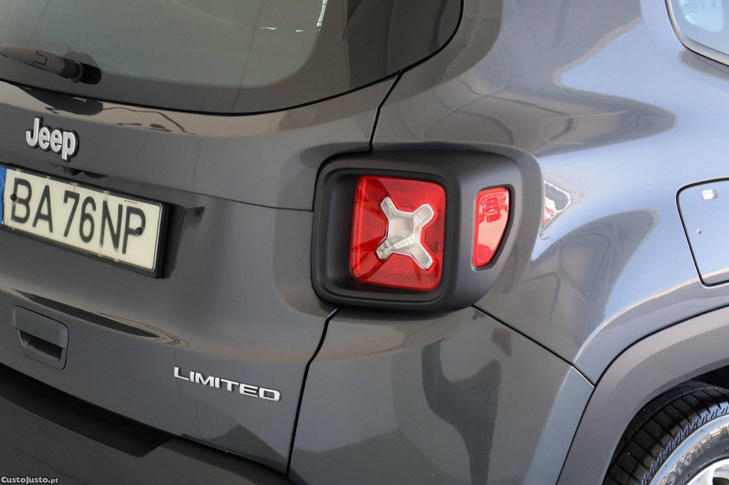 Jeep Renegade 1.0 T Limited — fotografia 24