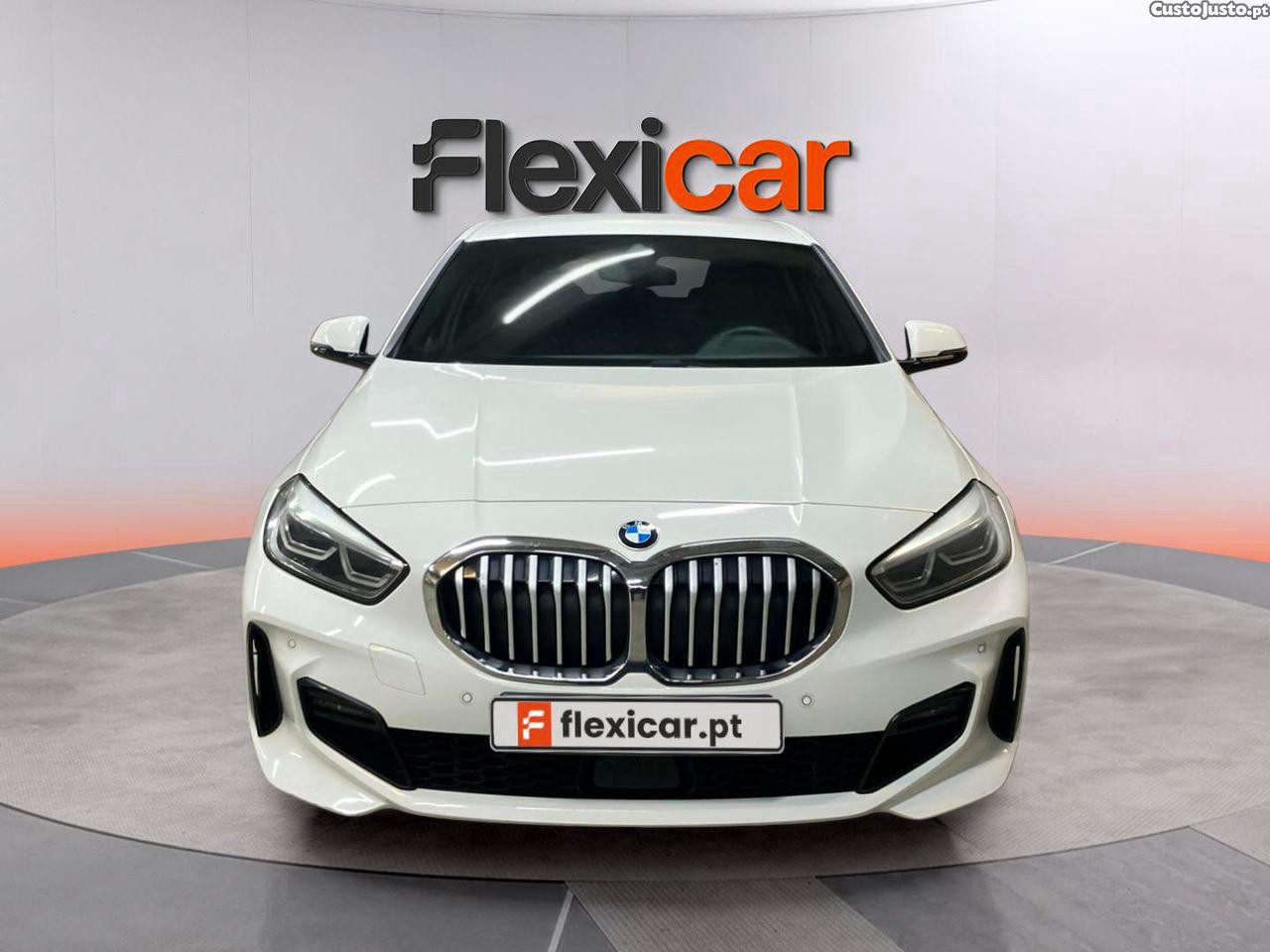 BMW 116 d Pack M — fotografia 17