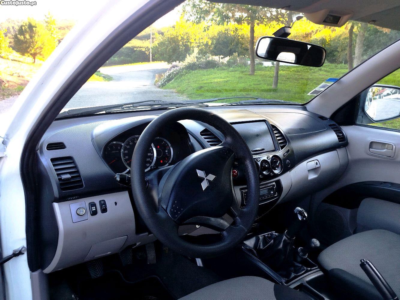 Mitsubishi L200 2.4 4x4 — photo 3