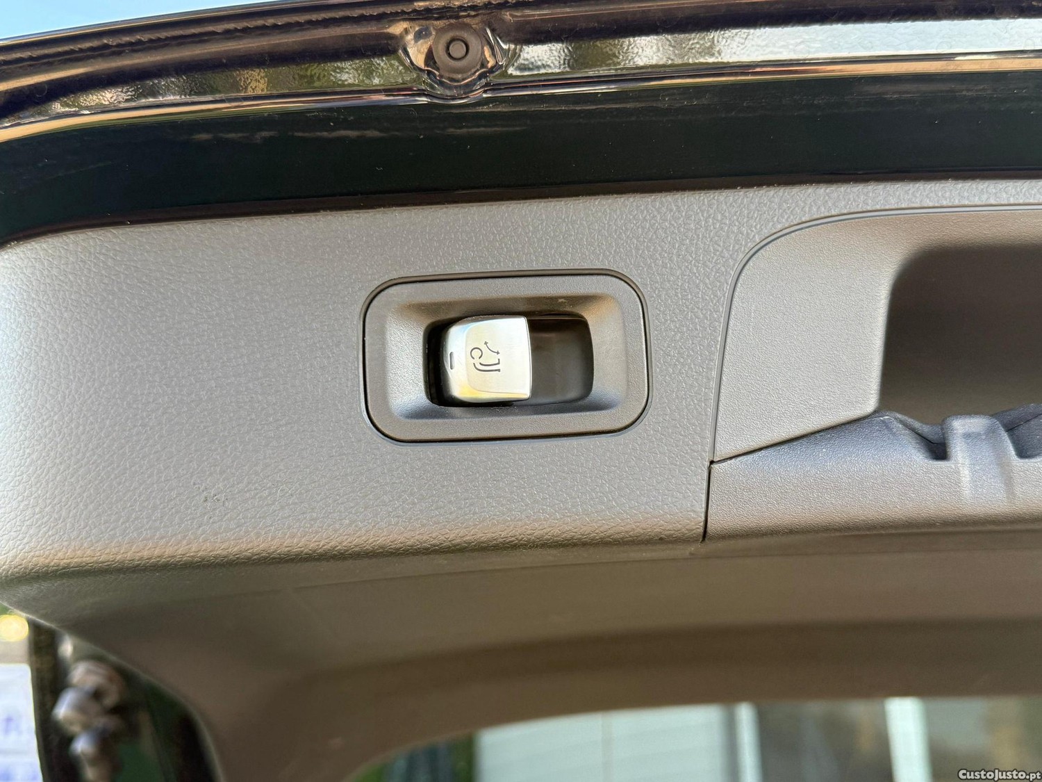 Mercedes-Benz GLC 300 de 4Matic 9G-TRONIC Exclusive — fotografia 6