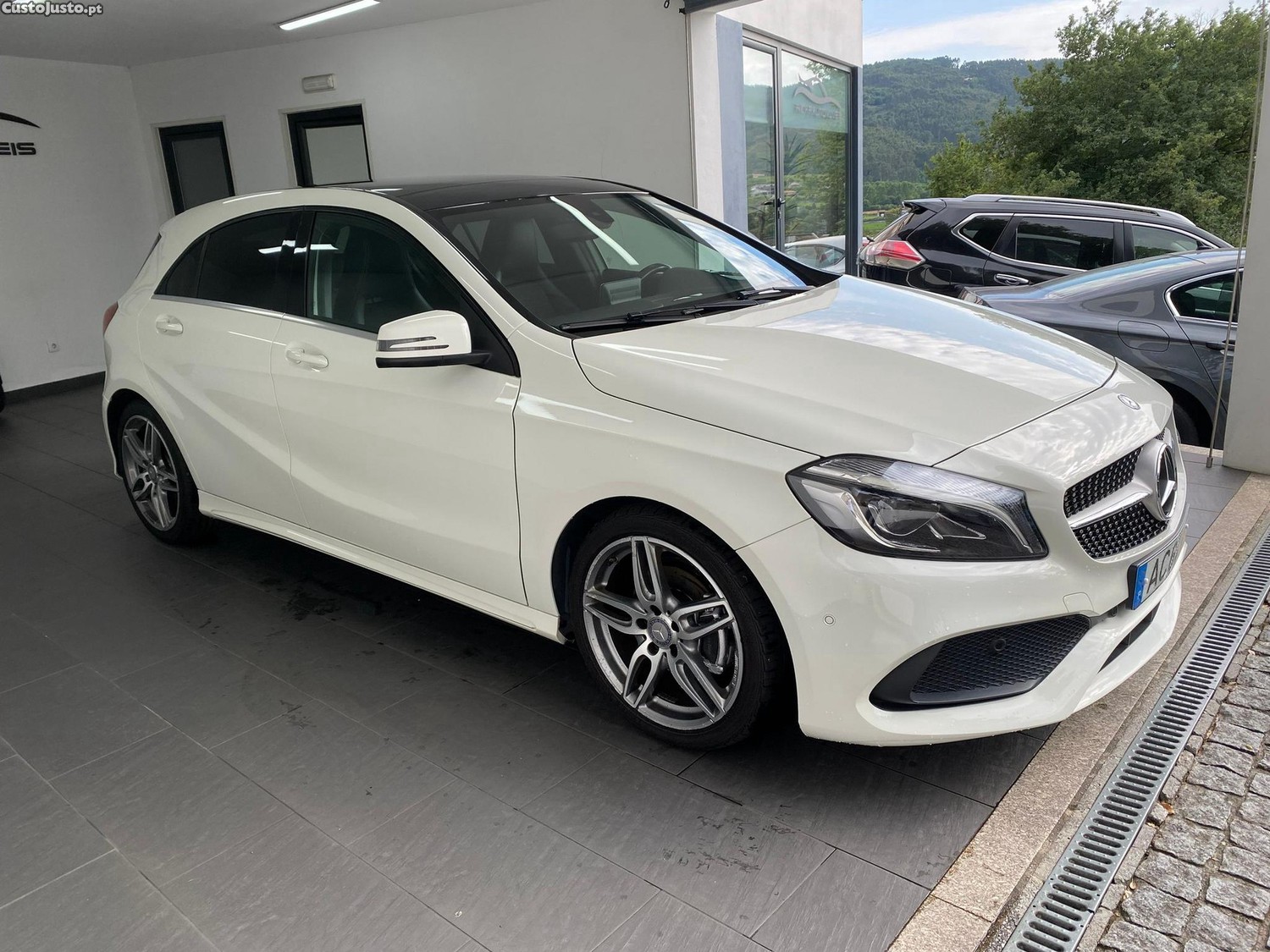 Mercedes-Benz A 200 d AMG Line — fotografia 19