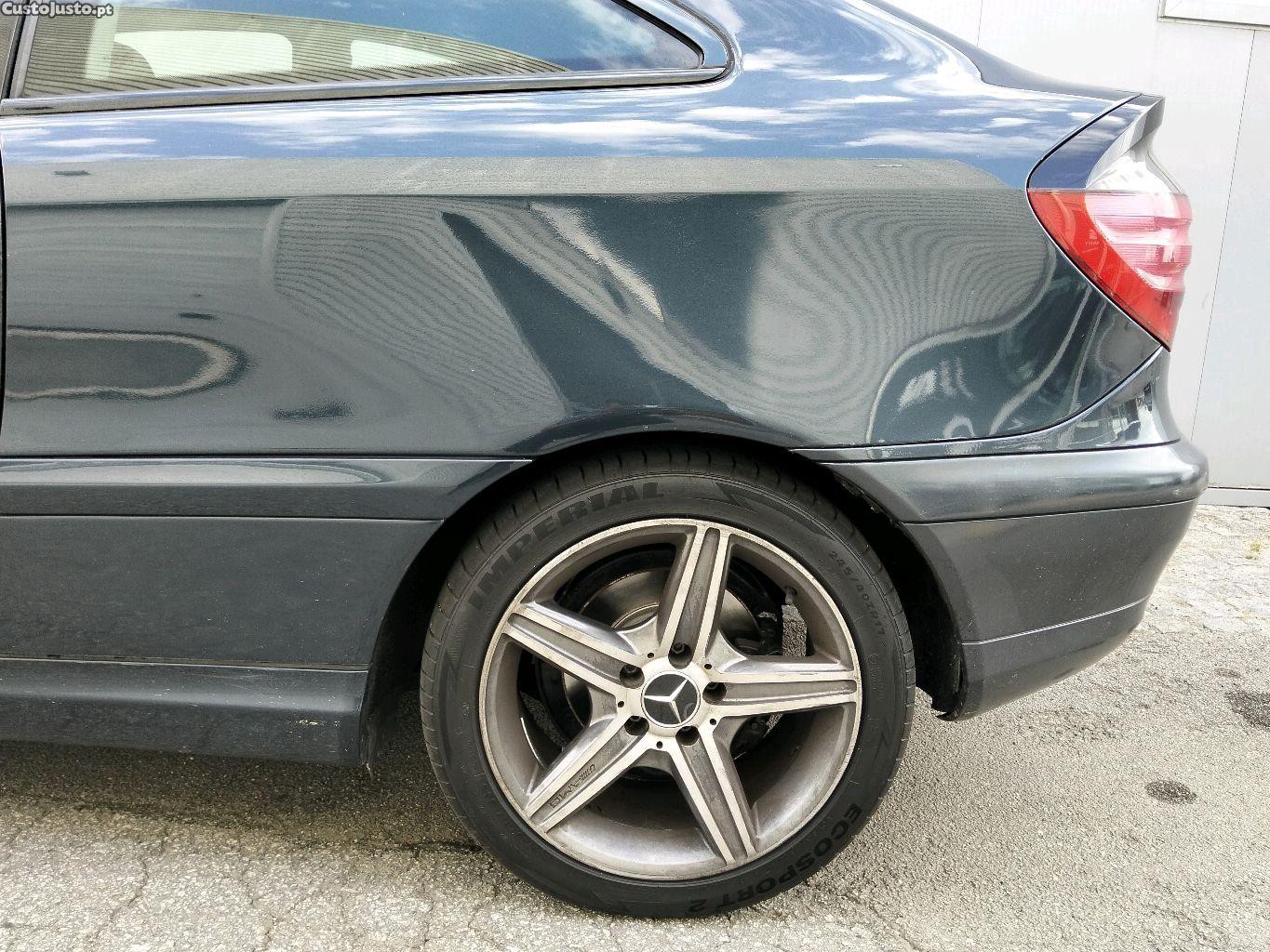 Mercedes-Benz C 220 sport coupé — fotografia 7