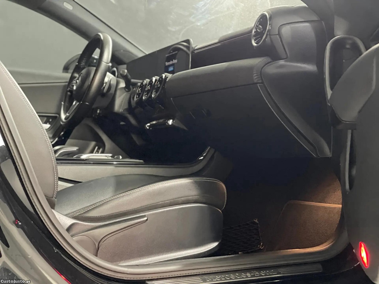 Mercedes-Benz CLA 180 d Shooting Brake Style Plus Aut. — fotografia 9