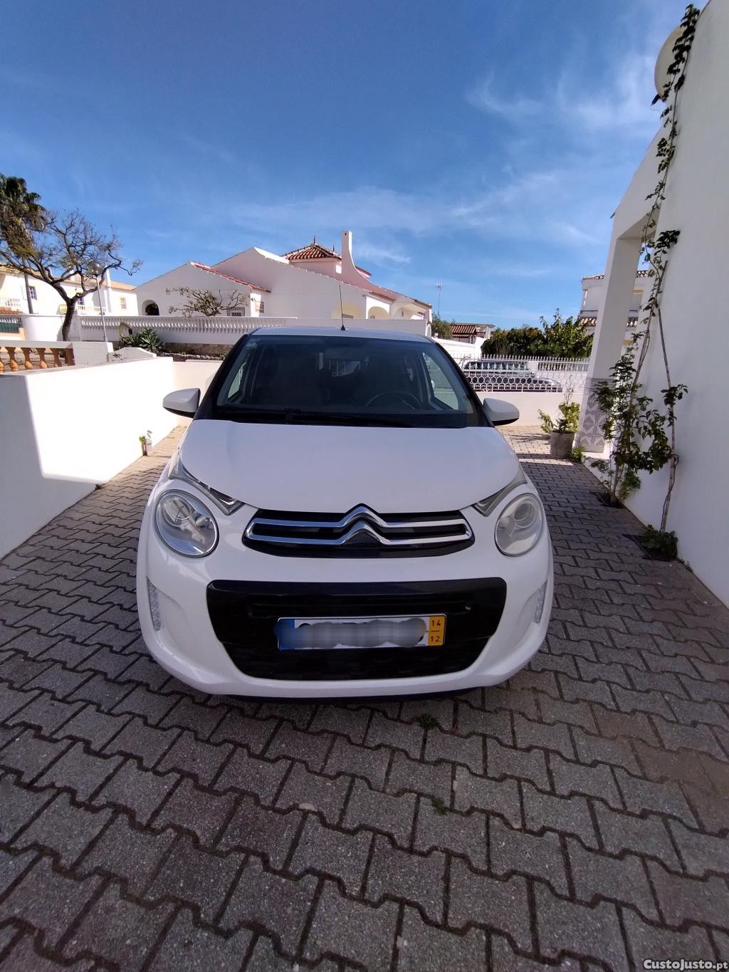 Citroën C1 1.0 VTI Shine — photo 3