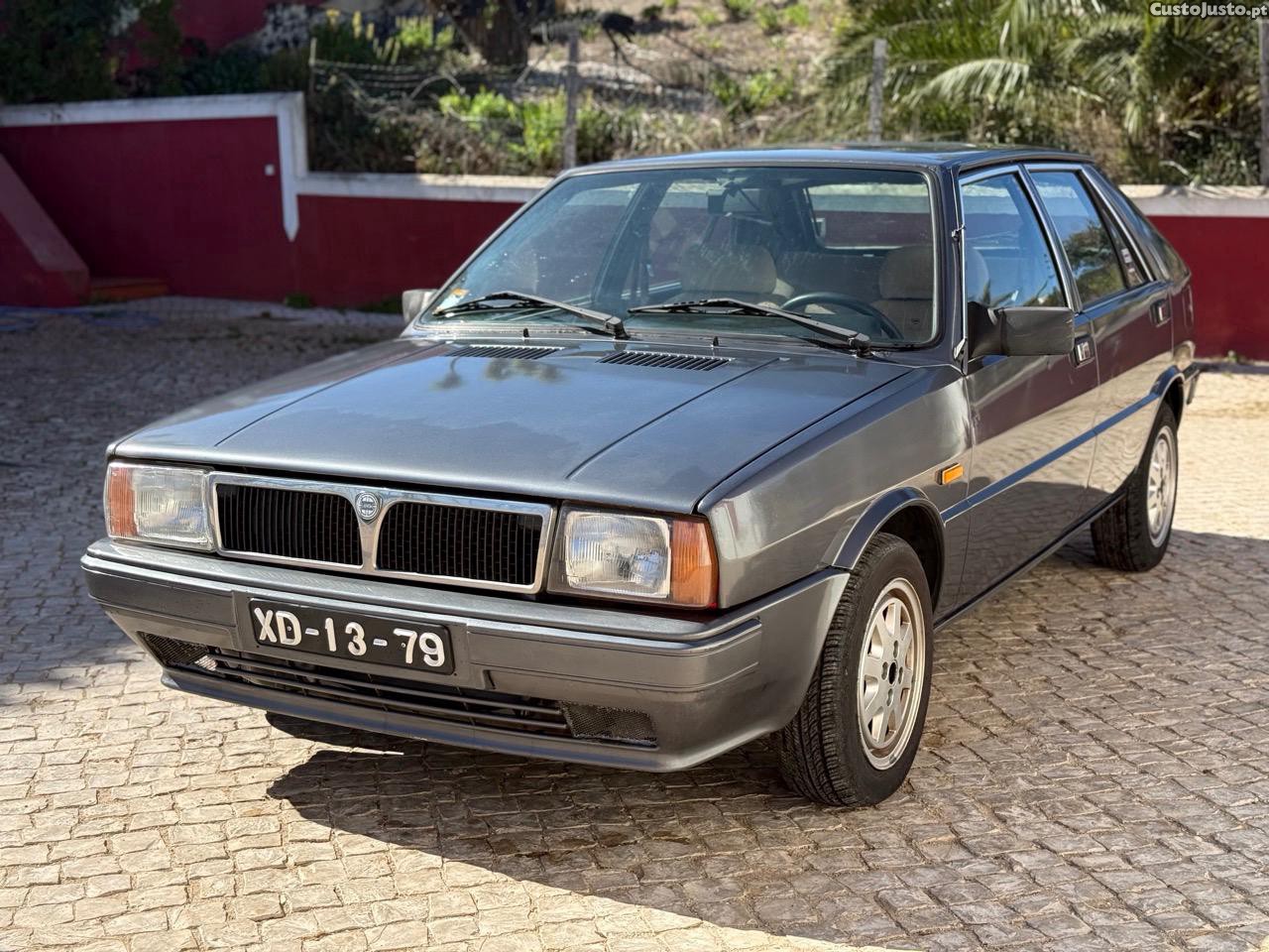 Lancia Delta 1.3 LX — photo 3