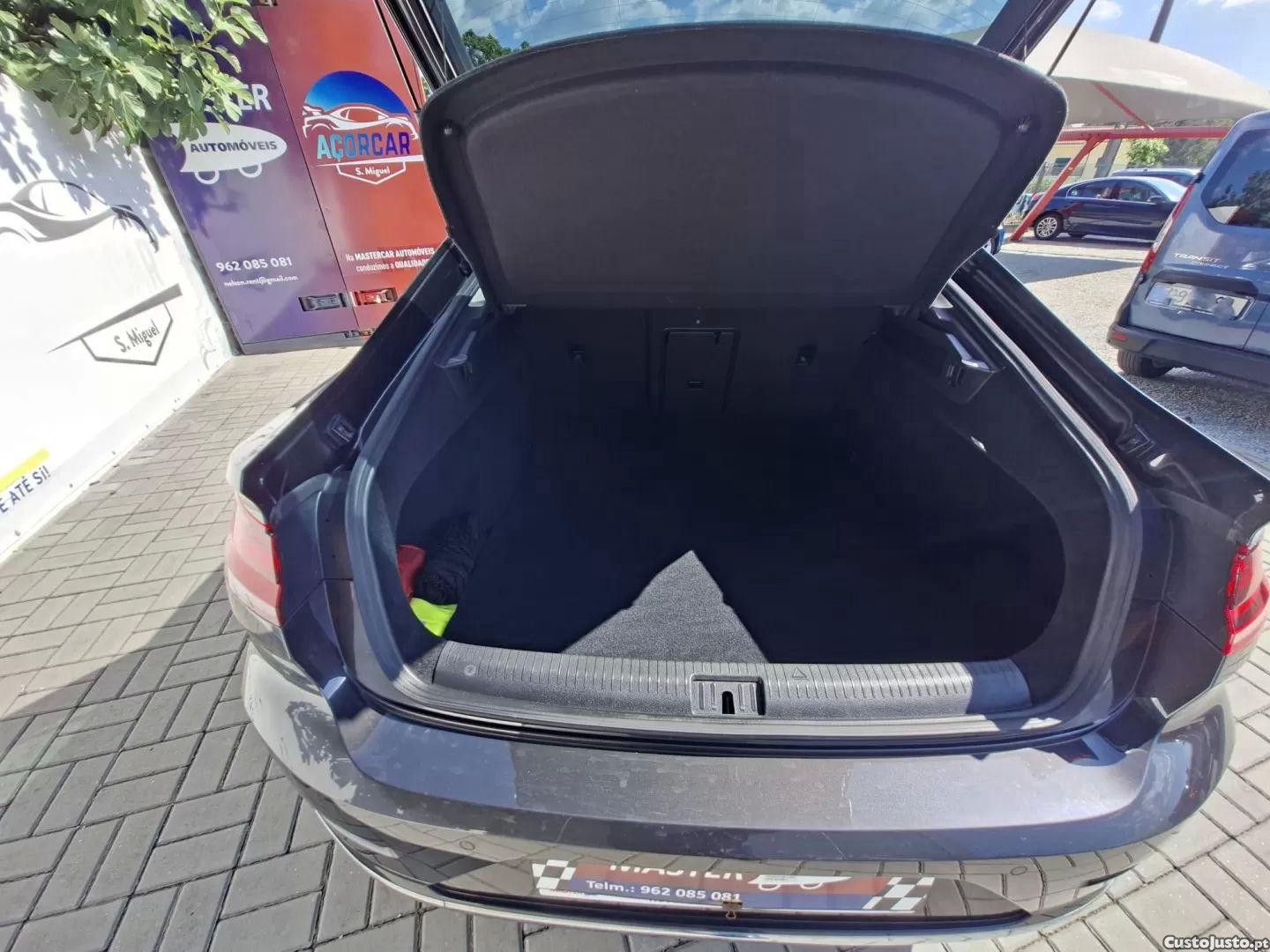 Volkswagen Arteon 2.0 tdi elegance dsg — fotografia 4