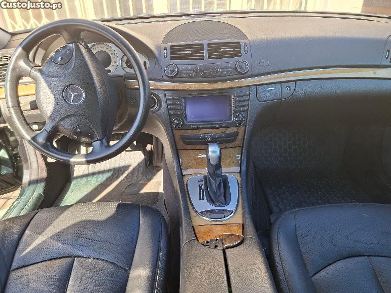 Mercedes-Benz E 320 CDi Avangarde — fotografia 7