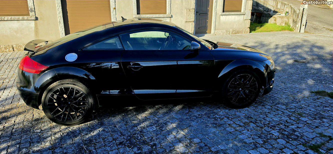 Audi TT Quattro — photo 2
