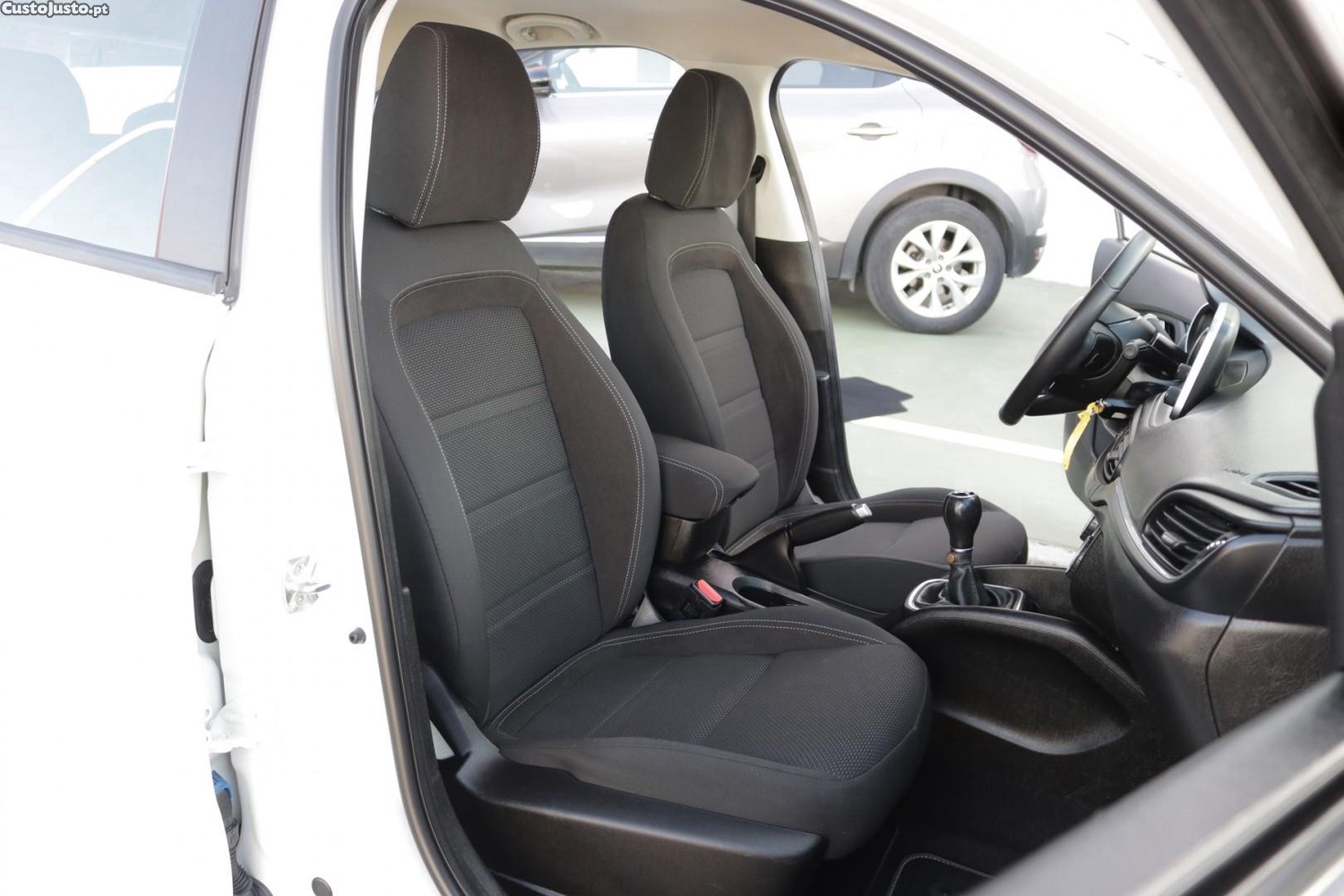 Fiat Tipo 1.3 M-Jet Lounge — fotografia 44
