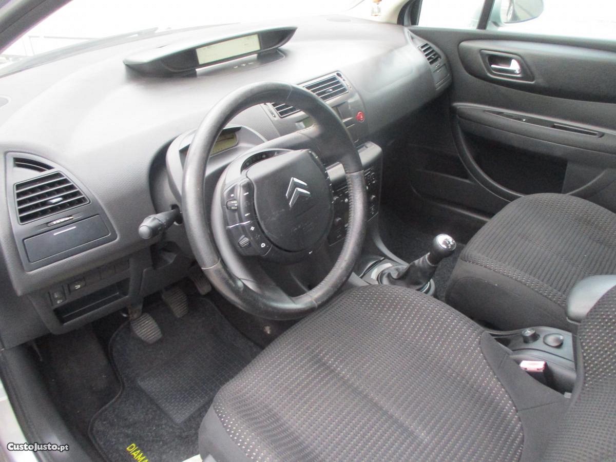 Citroën C4 c 4 hdi — fotografia 3