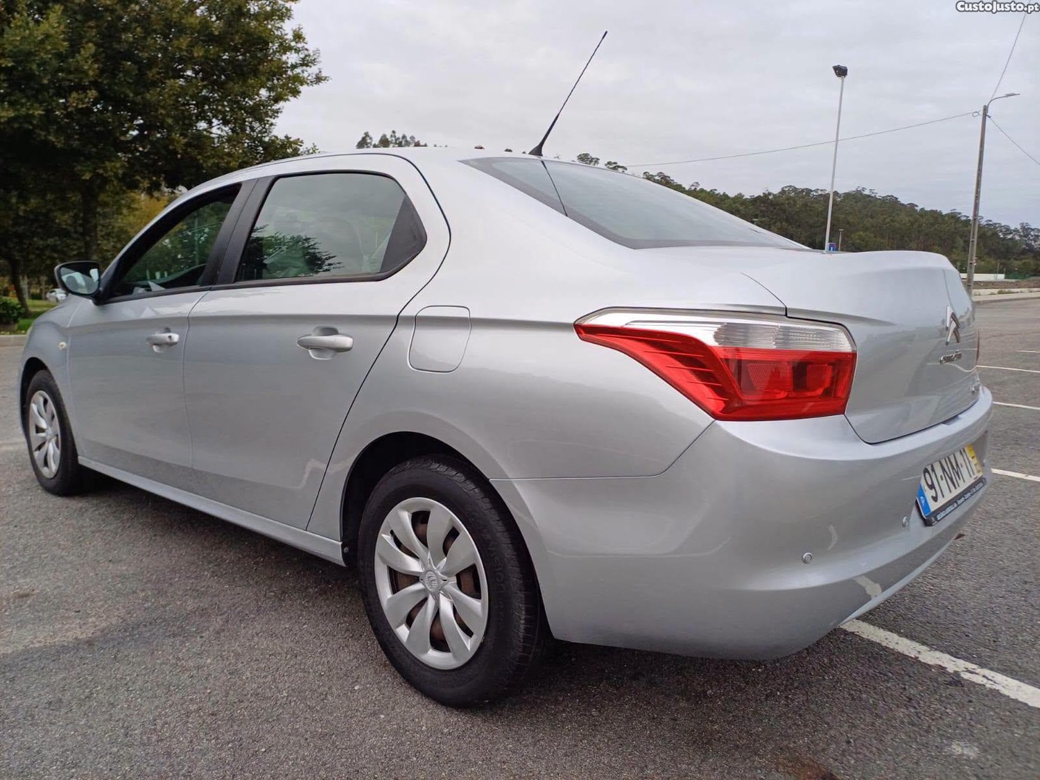 Citroën C-Elysée 1.6 Hdi   Viatura  Nacional — photo 5
