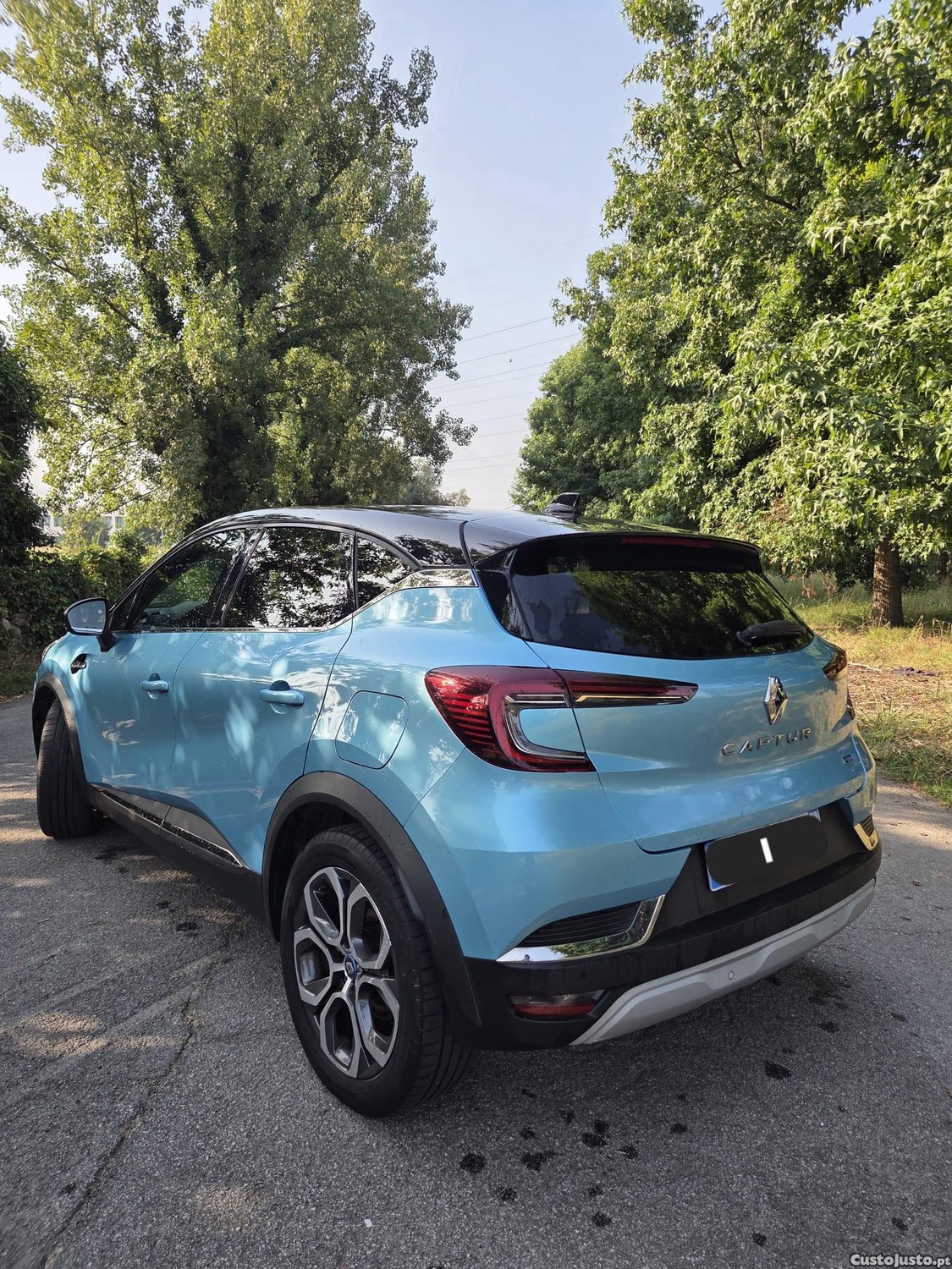 Renault Captur 1.6 E-Tech Full Hybrid Techno — fotografia 7