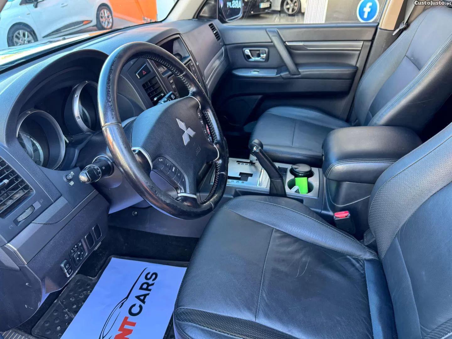 Mitsubishi Pajero 3.2 di-d instyle - 07 foto 3