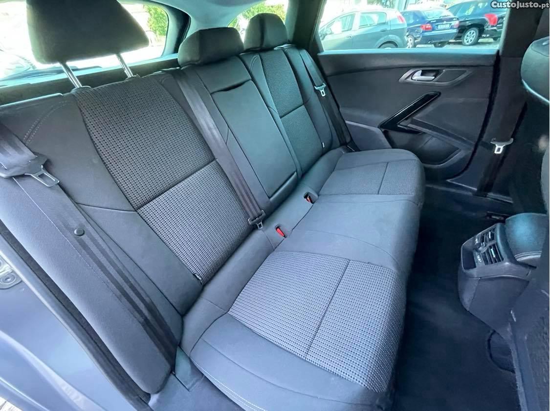 Peugeot 508 Sw 1.6 hdi 120cv 6v — fotografia 2